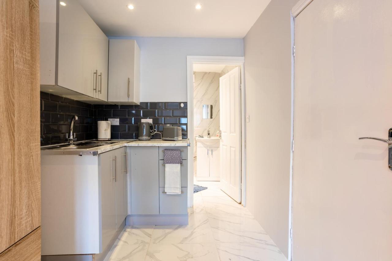 Amazing 3bedroom Ground Floor House With Garden&2 Bathrooms Villa Londen